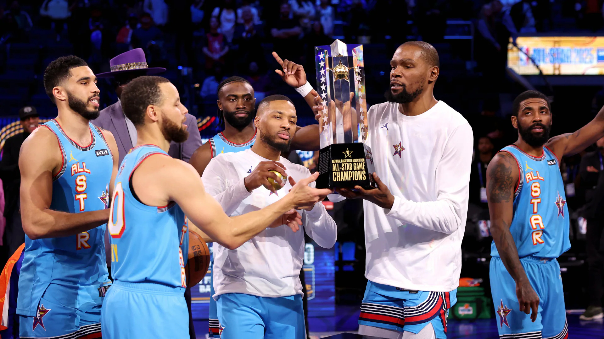 NBA30队实力分级：湖人争冠热门，群雄逐鹿谁主沉浮